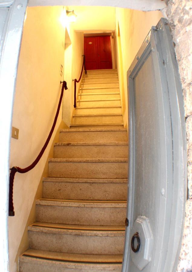 Romantic Suite Gubbio Exterior foto