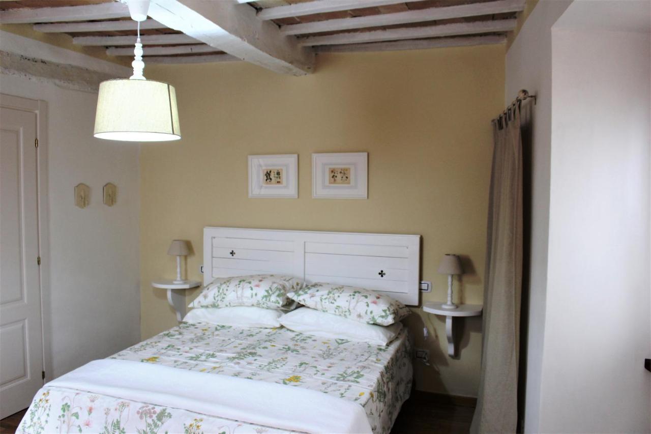 Romantic Suite Gubbio Exterior foto