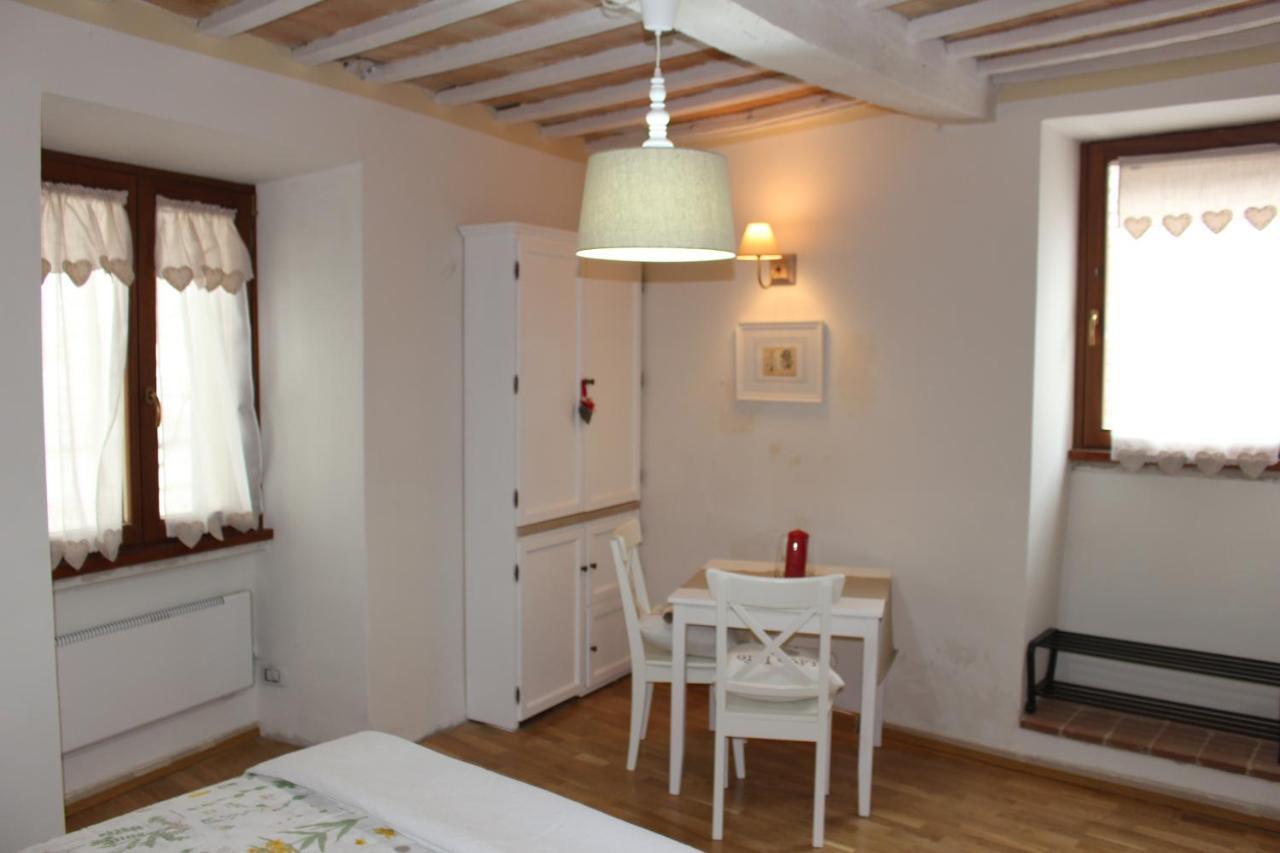 Romantic Suite Gubbio Exterior foto